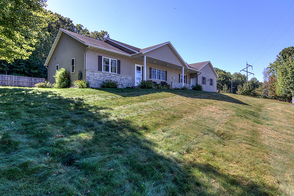 20 - Exterior-6