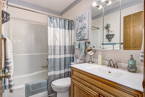 12b - Bathroom-1