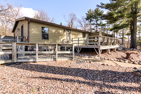 20 - Exterior-3