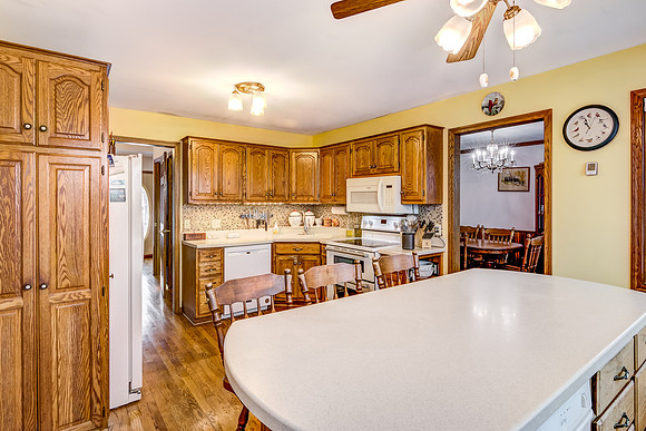 03 - Kitchen-4