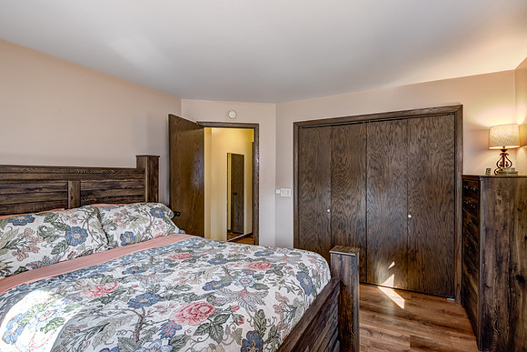 10 - Main Level Bedroom - 1-2