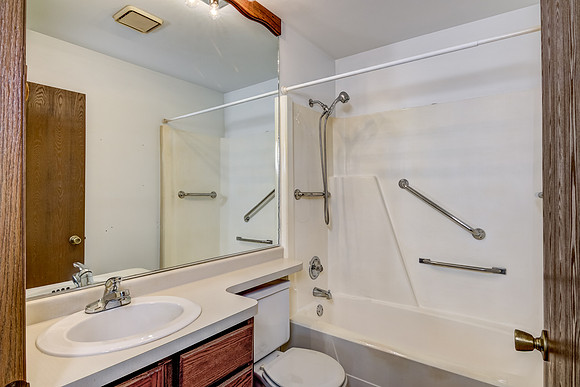 12b - Bathroom-1