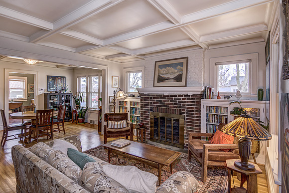 02 - Living Room-1
