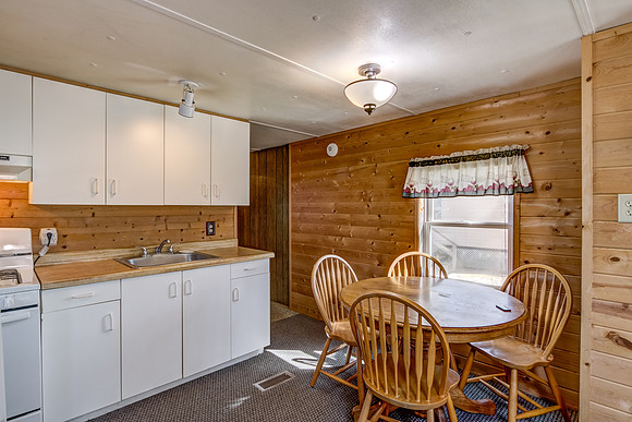 03 - Kitchen-2