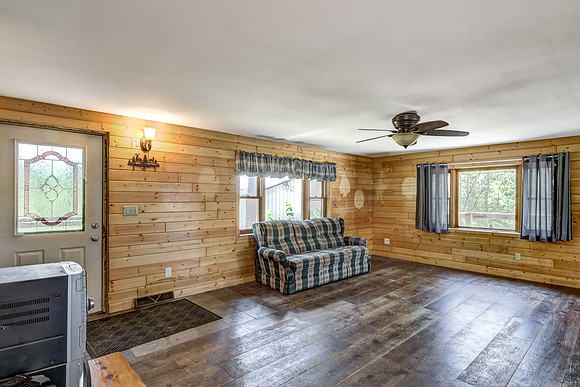 02 - Living Room-3