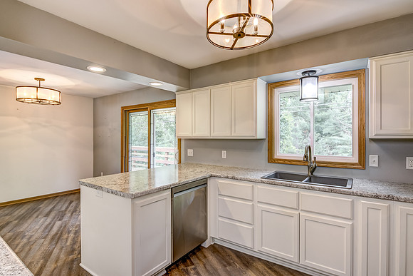 03 - Kitchen-5