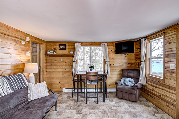cabin 1 - 10 - IMG_3175_6_7