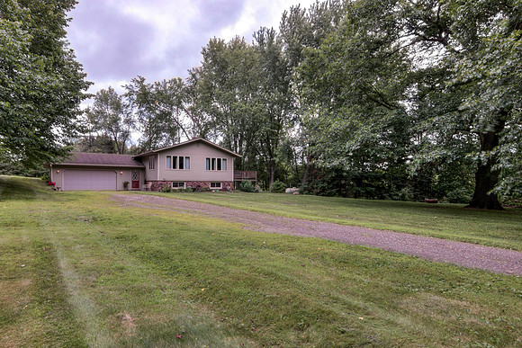 20 - Exterior-4