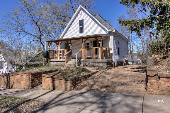 20 - Exterior-2