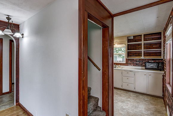 16A - Interior-1
