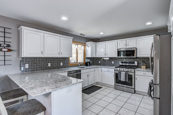 03 - Kitchen-01