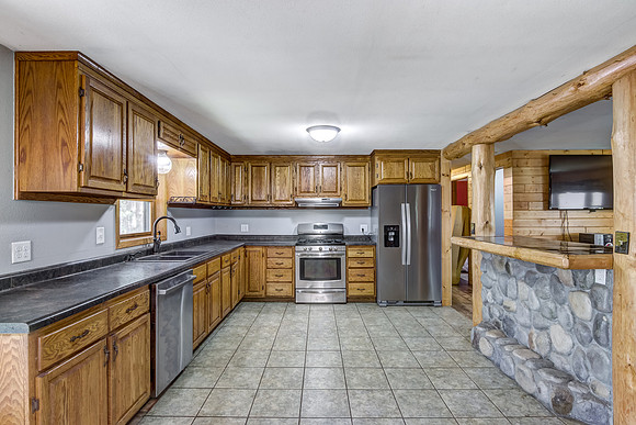 03 - Kitchen-3