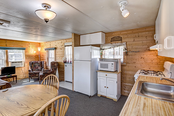03 - Kitchen-3