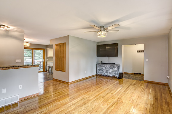 02 - Living Room-2