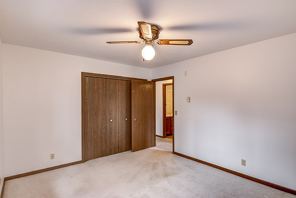 10 - Main Level Bedroom - 1-2