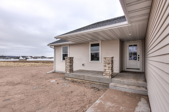 20 - Exterior-1