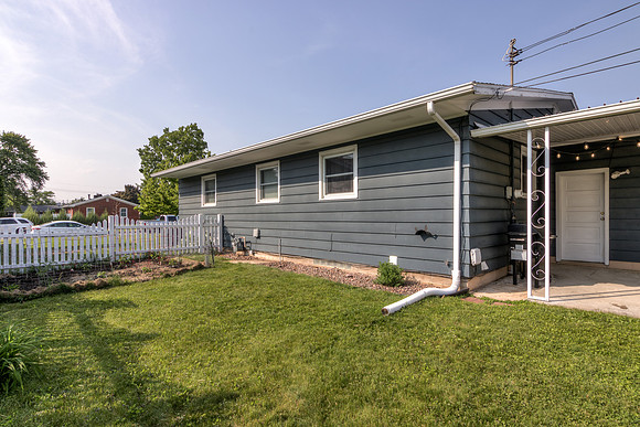 19 - Backyard-2