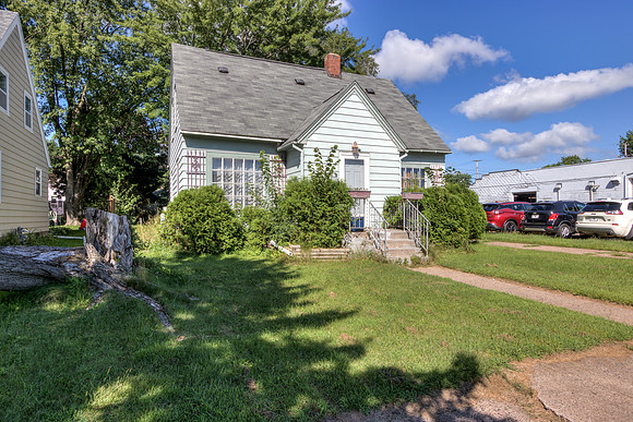 20 - Exterior-2