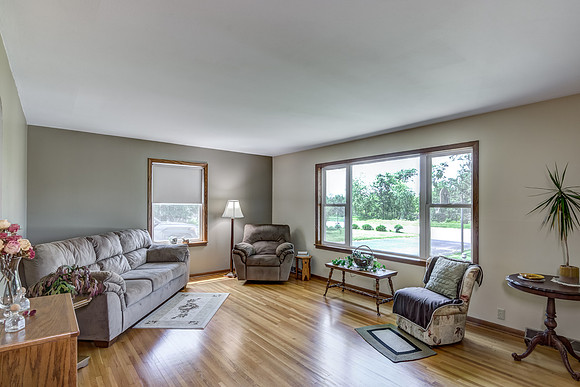 02 - Living Room-1