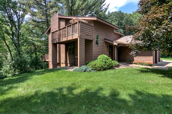20 - Exterior-4