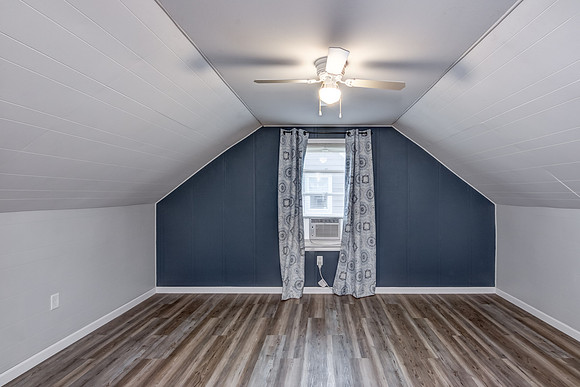 11 - Upper Level Bedroom - 1-1