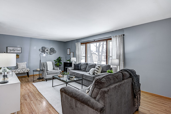 02 - Living Room-1