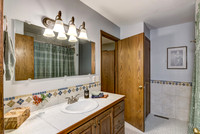 07 - Primary Bathroom-1