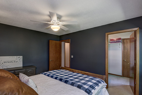 10 - Main Level Bedroom - 1-2-Edit