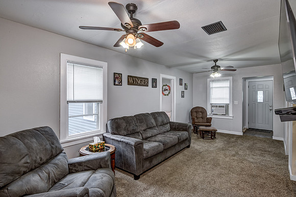 02 - Living Room-1