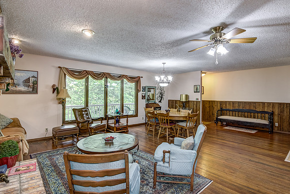 02 - Living Room-1