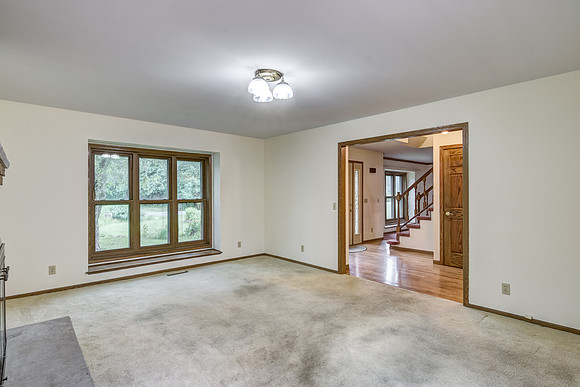 05 - Family Room-2
