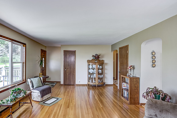02 - Living Room-3