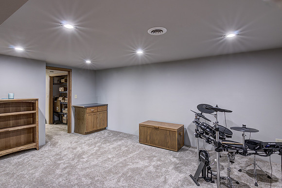05 - Family Room-2