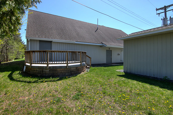 20 - Exterior-3