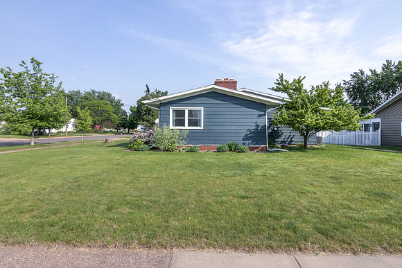 20 - Exterior-2