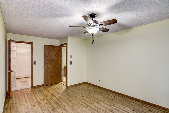 10 - Main Level Bedroom - 1-2