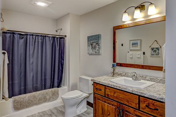 12b - Bathroom-2