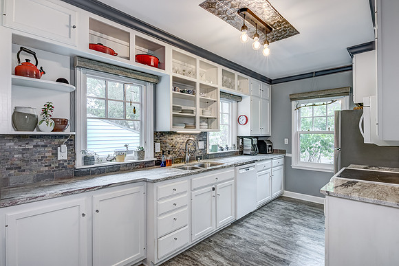 03 - Kitchen-1