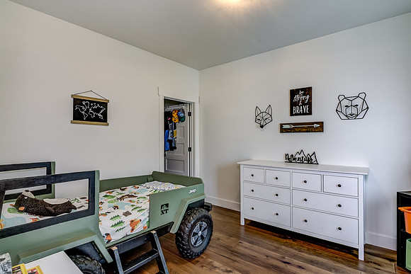 10 - Main Level Bedroom - 1-1