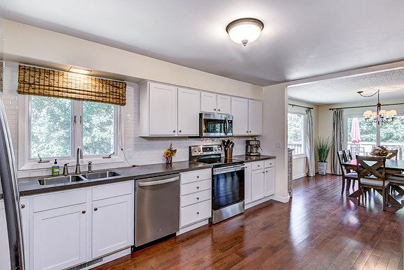03 - Kitchen-3