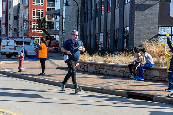 Darren Hoeppner - _HR63859-270