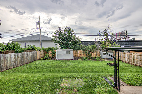 19 - Backyard-4