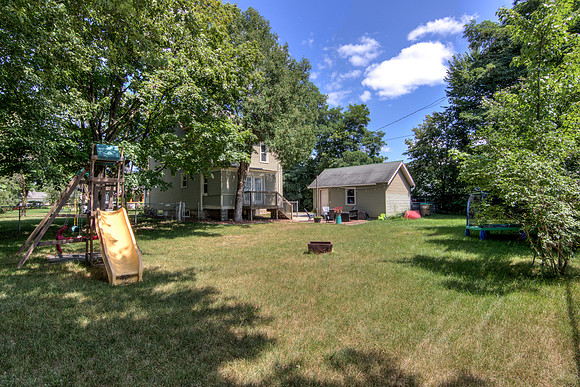 19 - Backyard-3