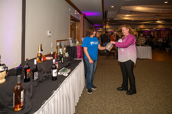 Tim Abraham - 21 -Purses for Paws 25-40