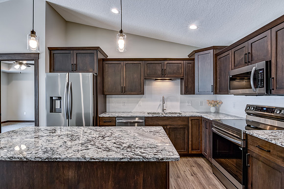 03 - Kitchen-3