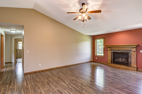02 - Living Room-3