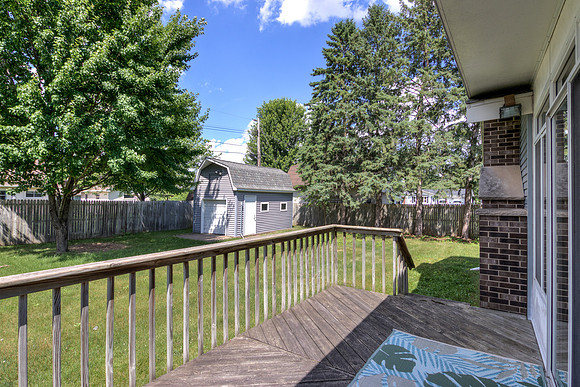 19 - Backyard-7