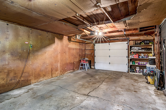 17a - Garage-1