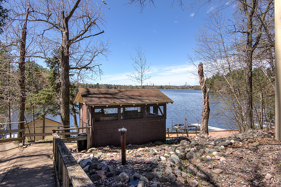 01b - FISH HOUSE-4