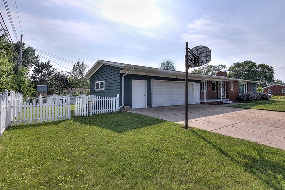 20 - Exterior-3
